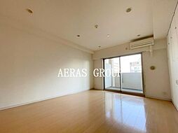 ロイヤルパークス新田 11階2LDKのリビング/ダイニング