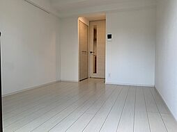 REGALIZ溝の口 4階1Kのリビング/ダイニング