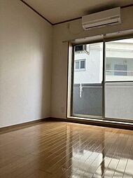 グランジュール目白西 2階1Kのリビング/ダイニング