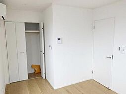 シンセイレジデンス大岡 1階1Kのリビング/ダイニング