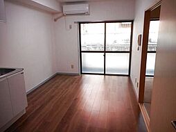 リバシティー 1階2LDKのリビング/ダイニング