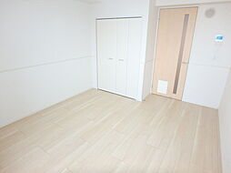 グランシャテーネ 104 1階1Kのリビング/ダイニング