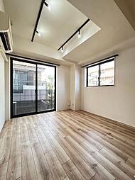 Smart space都立家政 2階1Kのリビング/ダイニング