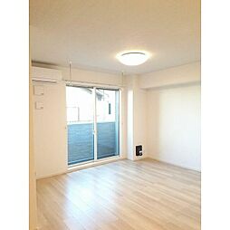 メゾン・ファミーユ 1階1LDKのリビング/ダイニング