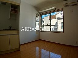 ストラーダ生麦 2階ワンルームのリビング/ダイニング