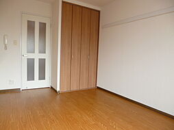 コンフォール・ＥＭ 3階1Kのリビング/ダイニング