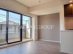 ジオエント中野弥生町 404 4階1LDKのリビング/ダイニング