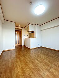 アット長田 5階ワンルームのリビング/ダイニング