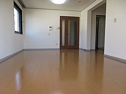 カスティーヨ杵島 201 2階3LDKのリビング/ダイニング