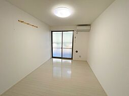 グラン・エスペランサ 103 1階ワンルームのリビング/ダイニング