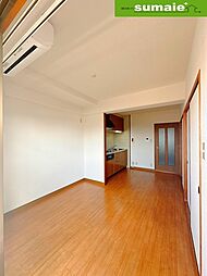 ＩＶＹ−ＳＱＵＡＲＥ 3階3DKのリビング/ダイニング