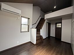 ショコラReze 201 2階1Kのリビング/ダイニング