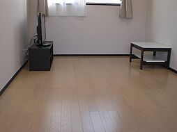 クレイノオリーブハウスVIII 1階1Kのリビング/ダイニング