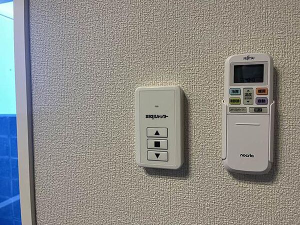 画像16:電動シャッターです