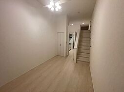 小田急江ノ島線 中央林間駅 徒歩8分の賃貸アパート 2階1Kのリビング/ダイニング