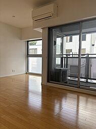 DeLLCS永田町 1階1LDKのリビング/ダイニング