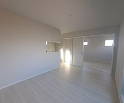 グランメゾン南流山 3階1LDKのリビング/ダイニング