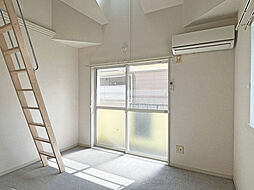 パレス安積III 205 2階1Kのリビング/ダイニング