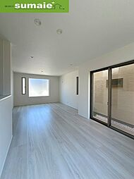 カーサ・フェリーチェ 1階3LDKのリビング/ダイニング