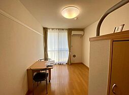 レオパレスウィステリア都立家政 1階1Kのリビング/ダイニング