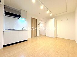 エクサム初台 301 3階ワンルームのリビング/ダイニング