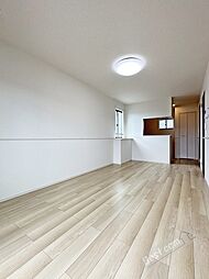 プロムナード箕形 2階1LDKのリビング/ダイニング