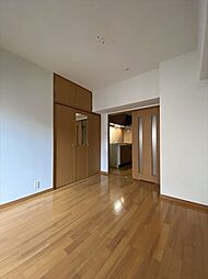 ローズモント・フレア博多 205 2階1DKのリビング/ダイニング