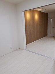 阪急千里線 下新庄駅 徒歩4分の賃貸アパート 2階1DKのリビング/ダイニング