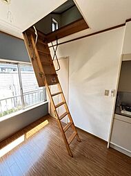 パールフラッツ 2階ワンルームのリビング/ダイニング