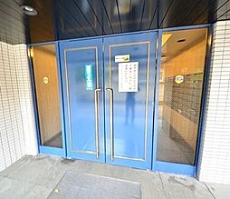 9 / 22