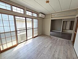 グレース睦 2階3LDKのリビング/ダイニング