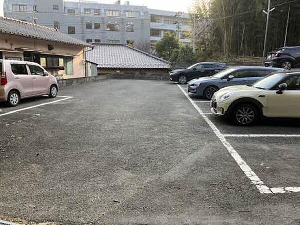 グラシウ寿金沢