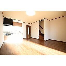 アスピリア a la mode 1階2LDKのリビング/ダイニング