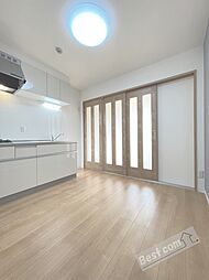 TKアンバーコート浜寺II 101 1階1DKのリビング/ダイニング