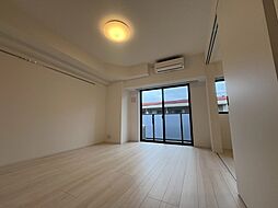 コンフォリア東葛西 702 7階2SLDKのリビング/ダイニング