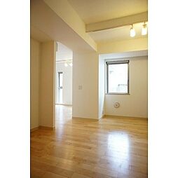 ポ・ライト 6階1LDKのリビング/ダイニング