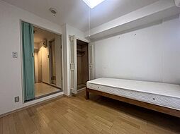 Ｑｕｅｅｎｓ Ａｃａｄｅｍｉａ 6階1Kのリビング/ダイニング