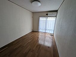 コーポヴェルデ 102 1階ワンルームのリビング/ダイニング