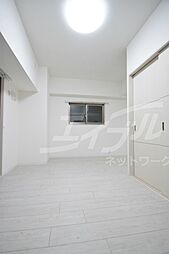 Osaka Metro御堂筋線 本町駅 徒歩7分の賃貸マンション 5階1LDKのリビング/ダイニング