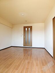 ラフォーレ中之町 506 5階1Kのリビング/ダイニング