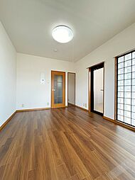 シャルマンフジ北花田 101 1階1Kのリビング/ダイニング