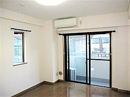 スプリングコート 107 1階1Kのリビング/ダイニング