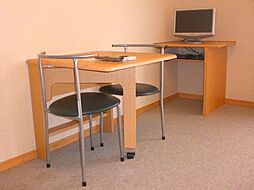 レオパレスソレーユIII 3階1Kのリビング/ダイニング