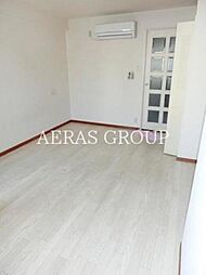 ポセイドン・パティオ 2階1Kのリビング/ダイニング