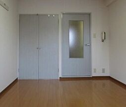 ベルヴェ府中 4階1Kのリビング/ダイニング