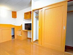 レオパレスO two 2階1Kのリビング/ダイニング