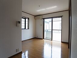 ヒルズ千代ヶ丘 202 2階2DKのリビング/ダイニング