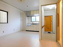 ハイツOGI 3階2LDKのリビング/ダイニング