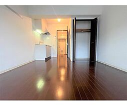 サニーヴィラジェミー 305 3階ワンルームのリビング/ダイニング