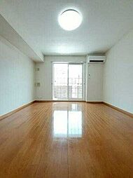 旭が丘レジデンス 103 1階ワンルームのリビング/ダイニング